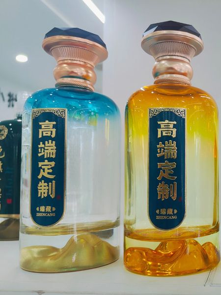 晶白瓶